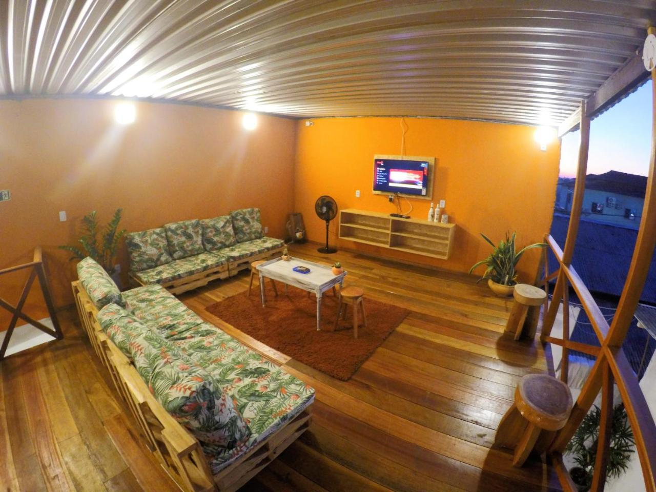 Hostel Da Milla Презіденті-Фіґейреду Екстер'єр фото