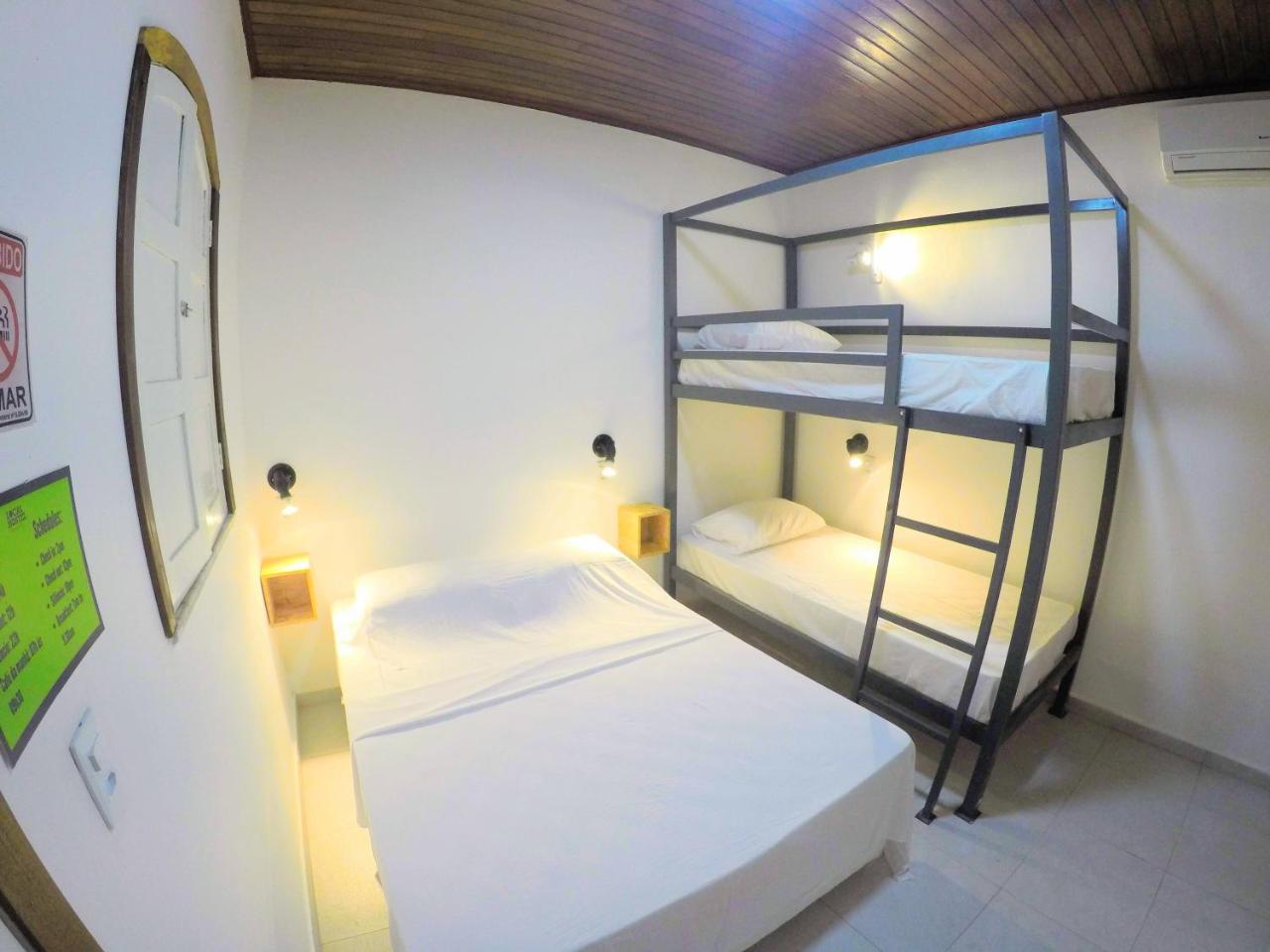 Hostel Da Milla Презіденті-Фіґейреду Екстер'єр фото