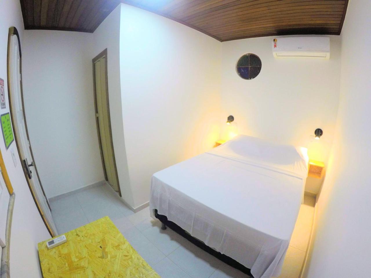 Hostel Da Milla Презіденті-Фіґейреду Екстер'єр фото