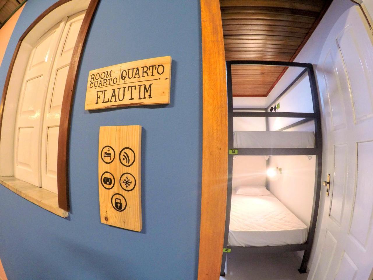 Hostel Da Milla Презіденті-Фіґейреду Екстер'єр фото
